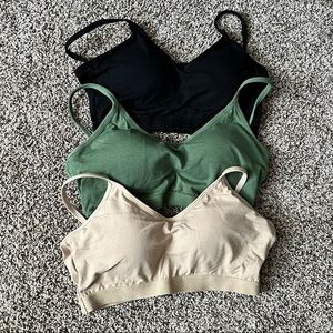 3 sports bras NEW
